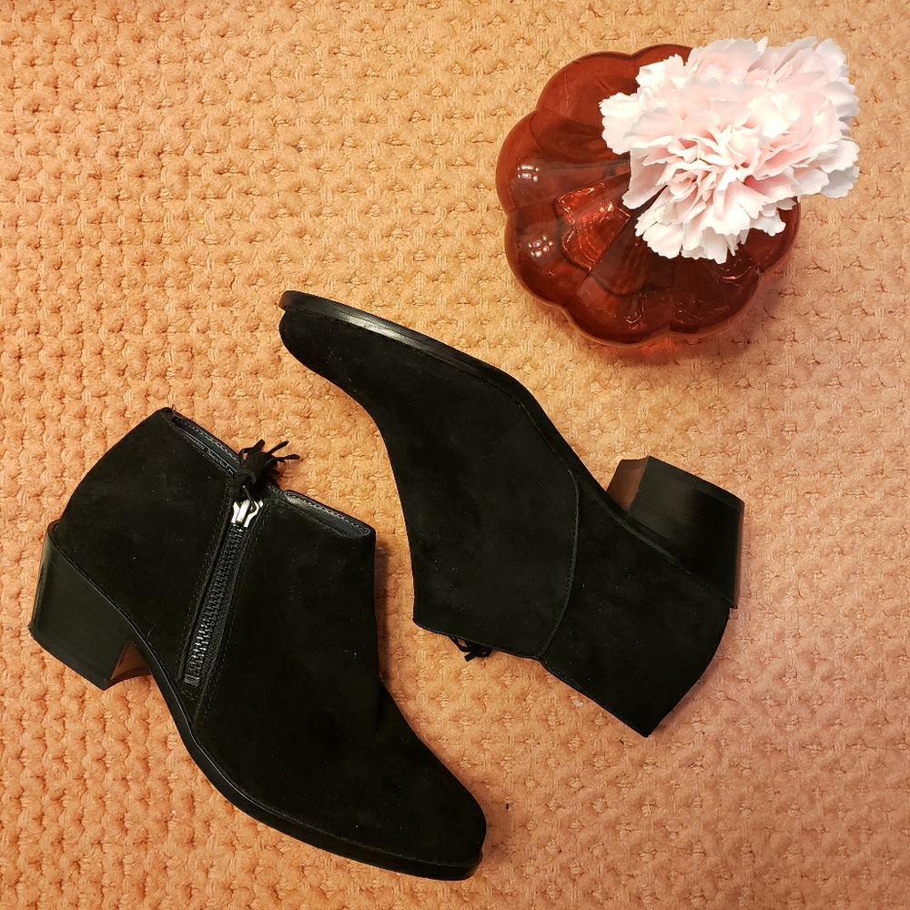 VIONIC Serena Ankle Boot